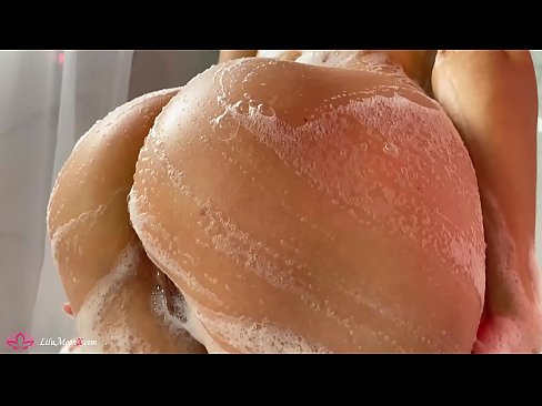 ❤️ Brunette Masturbates Pussy b'vibratur għal orga intens fid-doċċa Porn iebes f'mt.bestsexporno.ru ❌