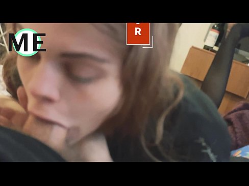 ❤️ Dick tal-gerżuma, pantyhose mqatta u tkaken imqattgħin sbieħ li jiltaqgħu Porn iebes f'mt.bestsexporno.ru ❌